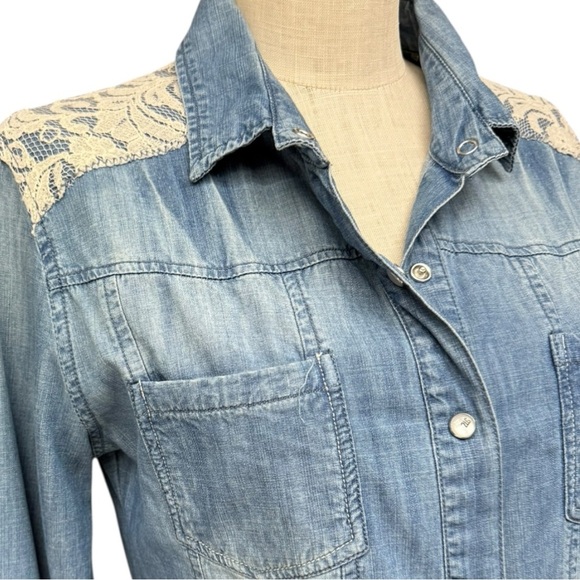 Miss Me Distressed Denim Western Shirt with Lace Detail, Women’s Medium - Picture 7 of 9